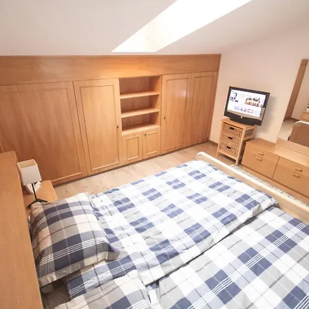 Three Bedroom 2 Bath Apt Mari Alm Next To Ski Lift